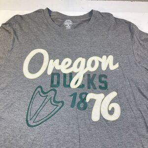 OREGON DUCKS Retro Vintage Style  TEE T SHIRT Sz Mens L New with Tags